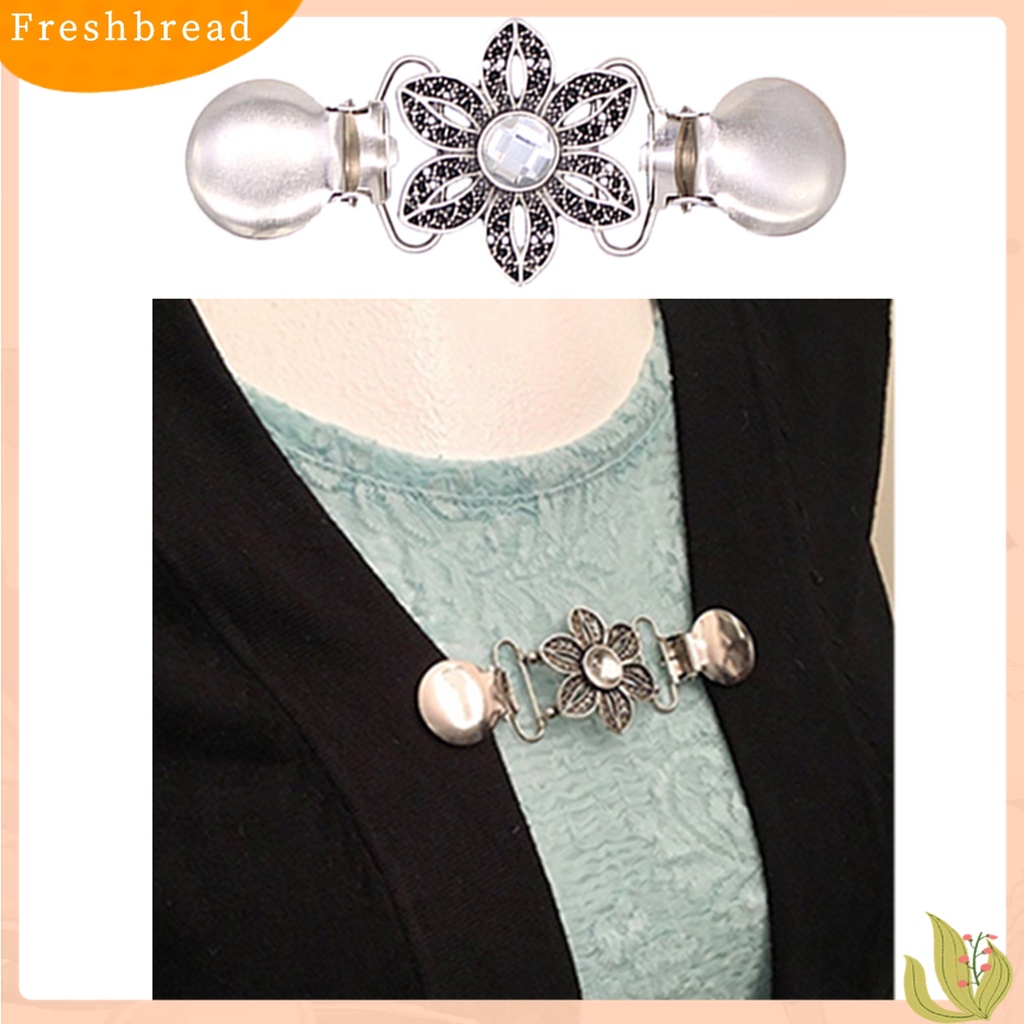 [ TERLARIS]Brooch Flower Pendant Hollow Design Clothes Decor Fashion Brooch Pin for Weeding