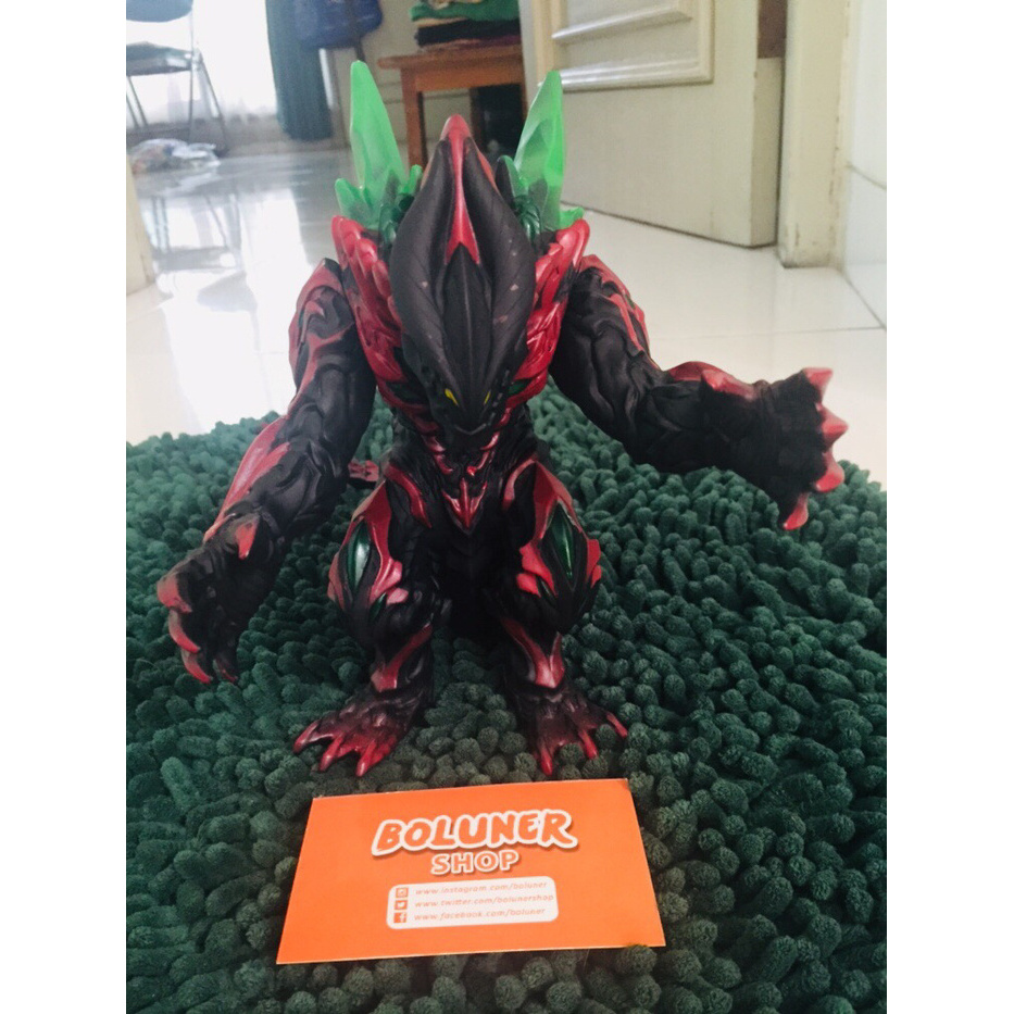 MAINAN ACTION FIGURE MAF1072 MONSTER ARCH BELIAL PLANET KAIJU ULTRAMAN ZERO