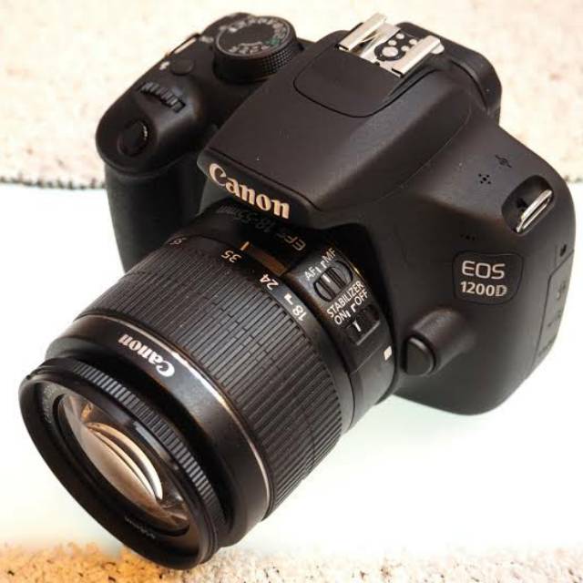Canon EOS 1200D lensa kit 18-55mm bekas
