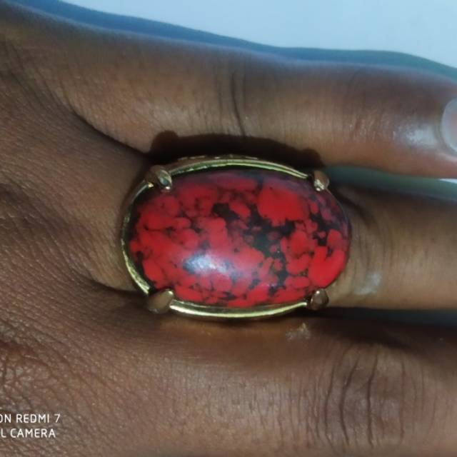 Cincin dan batu akik pirus merah