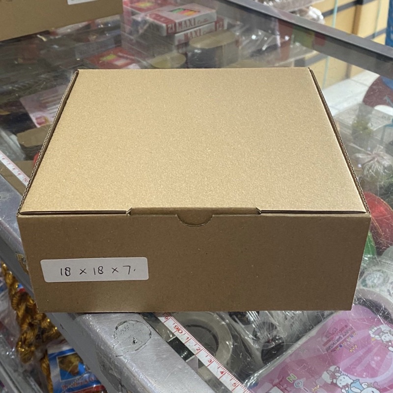 

Dus Die Cut / Kardus / Corrugated Box 18x18x7cm