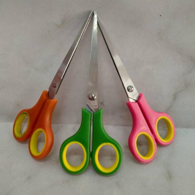 

Gunting murah besar ukuran L