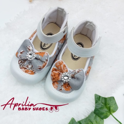 Aprilia Sepatu Bayi Prewalker Perempuan 0-12 Bulan Motif Pita Lucu Sepatu Bayi Terbaru