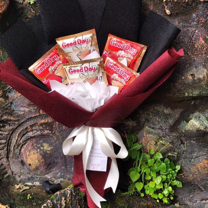 

⛄Price Pool Buket Kopi Ukuran Small / Buket Snack Wisuda Murah / Buket untuk cowok #tiktoktrend