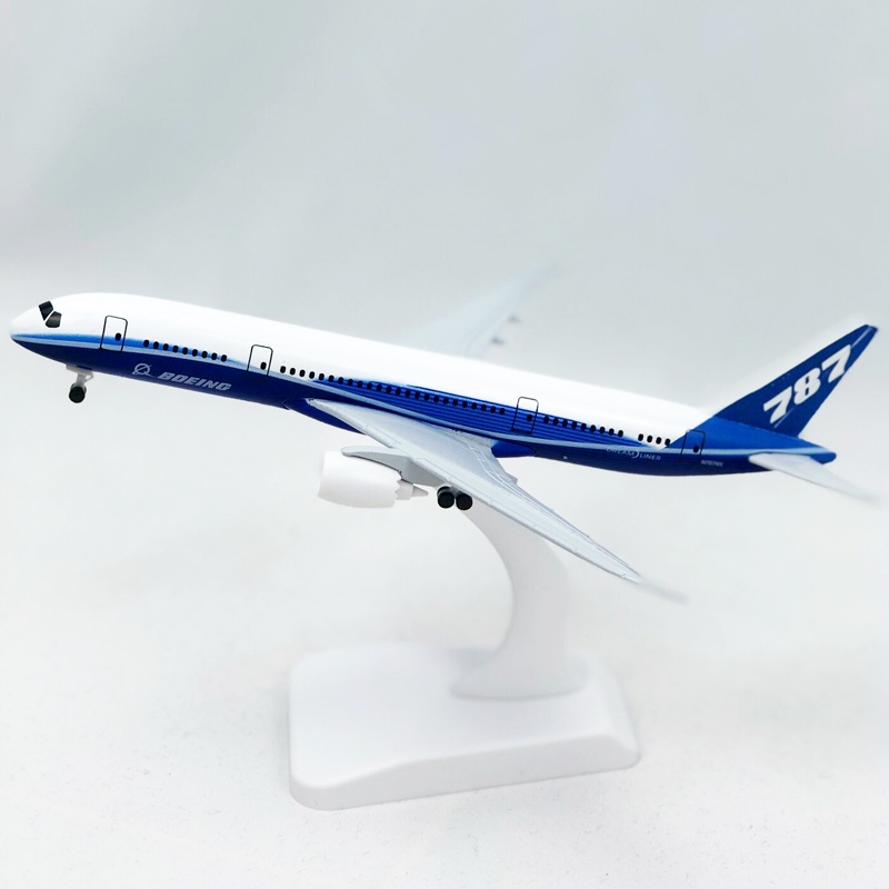 Boeing 787 B787 Miniatur Diecast Pesawat Terbang Impian Bahan Metal 20CM Untuk Dekorasi Mejakoleksi