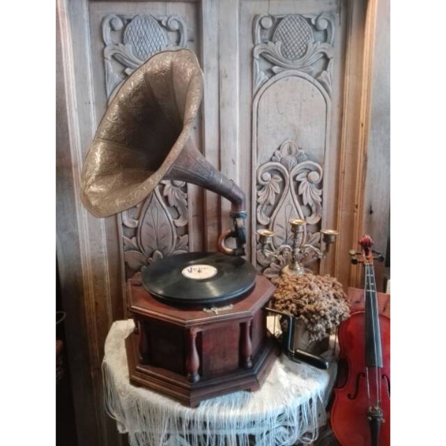 Gramophone antik his mastervoice