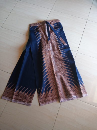 Setelan Clana Sarung Dan Koko Batik Solo Lengan Panjang ,pendek Semar Putih