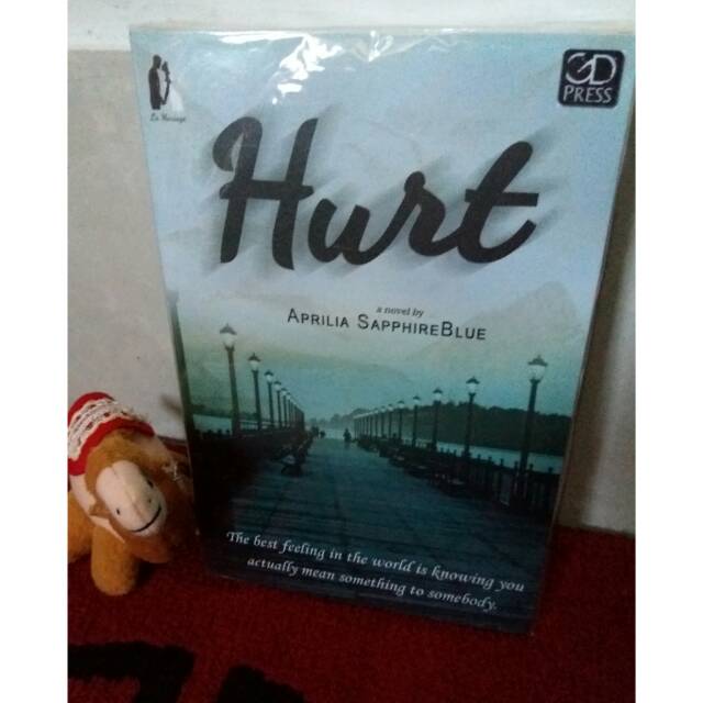 Booked Fanfiction / Hurt by Aprilia SapphireBlue