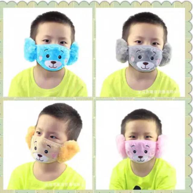 Masker non medis dengan penutup telinga