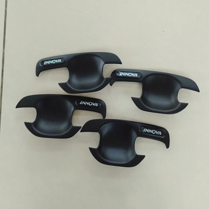 OUTER MANGKOK HANDLE HITAM DOFF MOBIL INNOVA 2005-2015