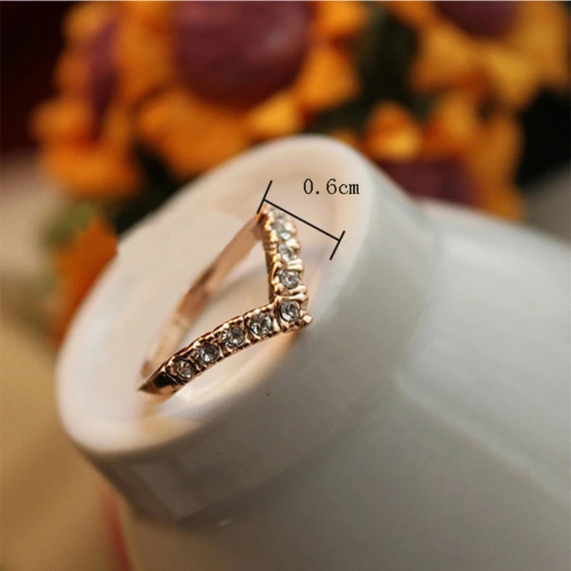 Cincin Jari Telunjuk Bentuk Hati Aksen Berlian Gaya Korea Untuk Wanita(all size)