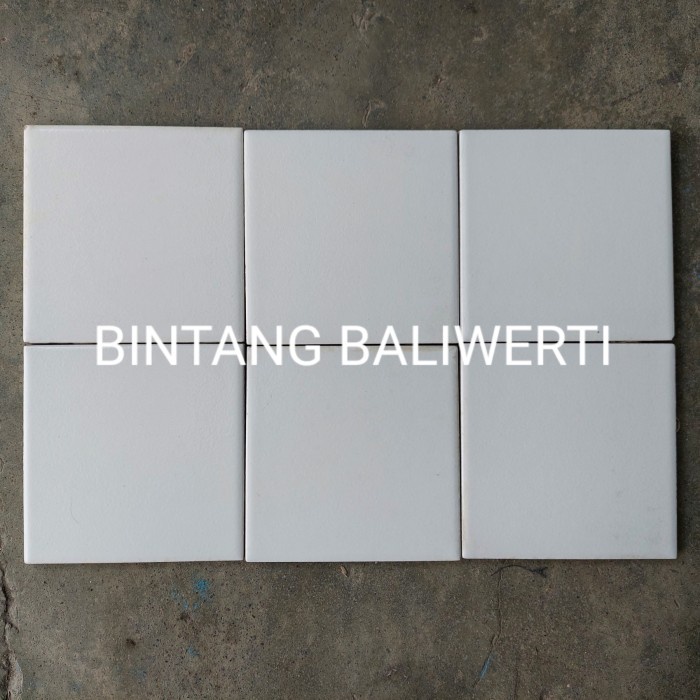 Keramik 10x10 Putih Doff KW 2