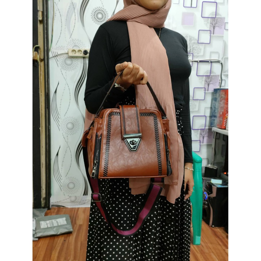 TAS SELEMPANG WANITA REPRCLA TAS SLINGBAG CEWEK TAS PESTA IBU KONDANGAN TAS KERJA CASUAL