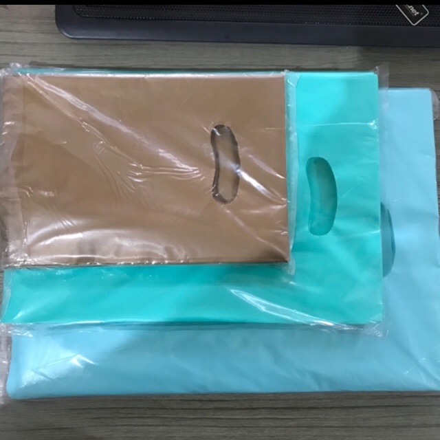 

(CK) Tas Plong Online Shop 35x50