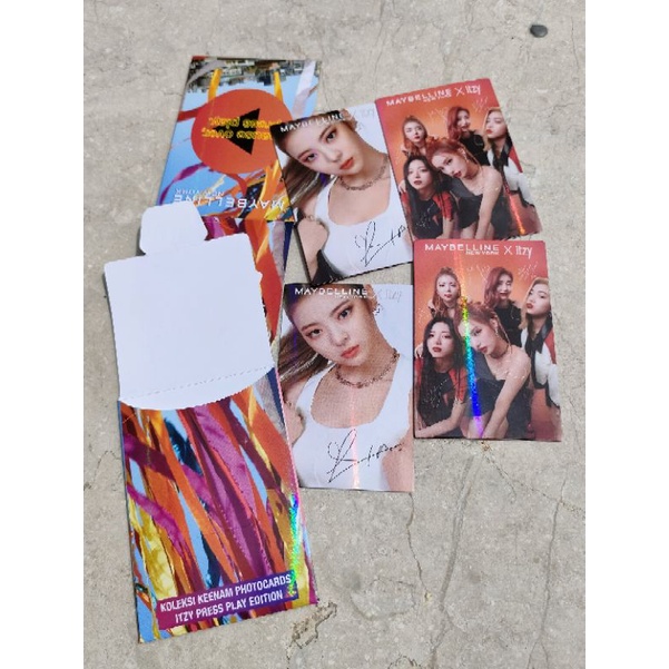Photocard Itzy Maybelline
