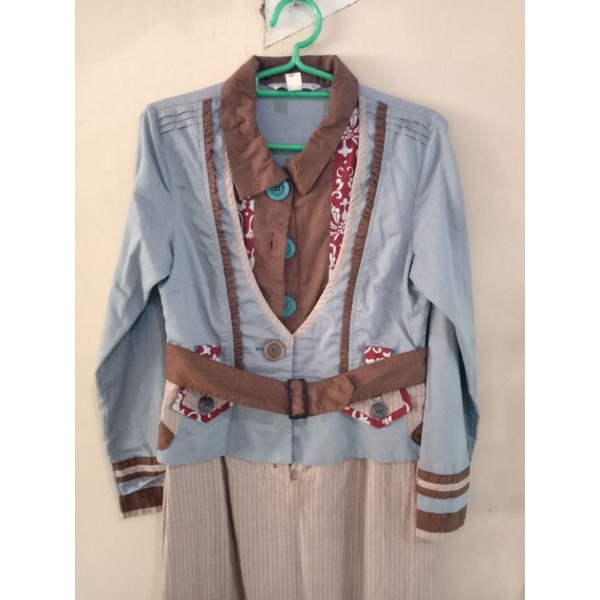 preloved TUNEECA bibiq elizhabet winsby