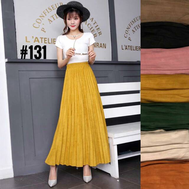 Rok plisket suede