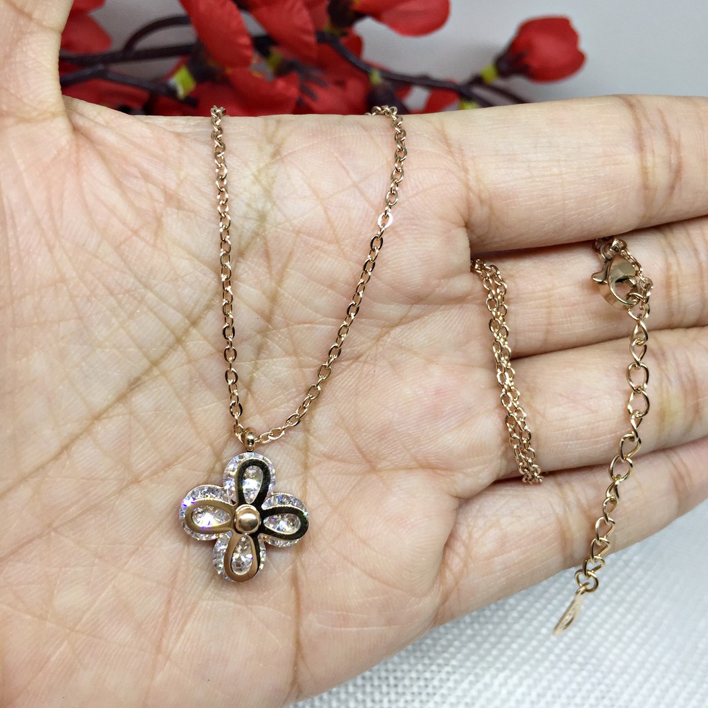 Kalung Fashion Korea Titanium Rosegold Bunga Batu putih - BN316
