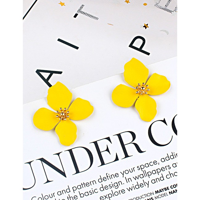 LRC Anting Tusuk  Fashion  Flower Shape Decorated Earrings