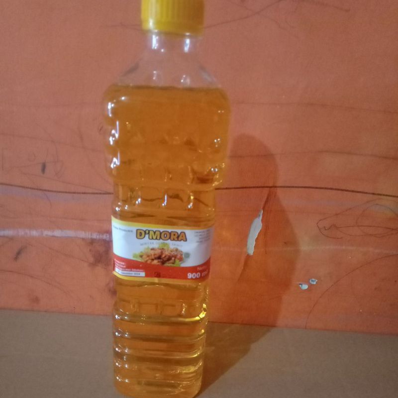 minyak goreng D'mora