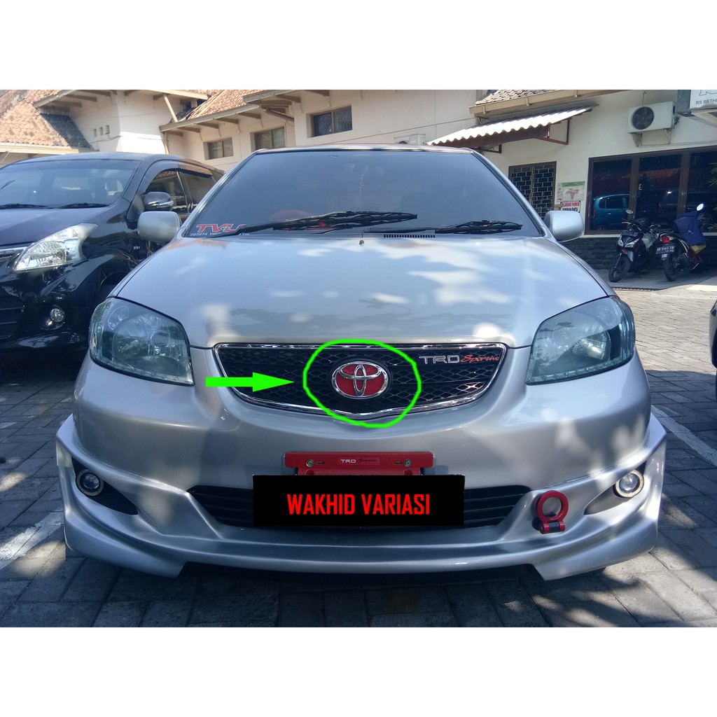 Emblem Logo TOYOTA MERAH Red Chrome 12 13 15 CM Universal DEPAN BELAKANG Calya Vios Agya Avanza Rush