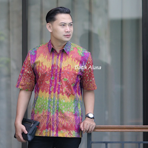 Batik Pria Lengan Pendek Premium Bahan Tenun Baju Batik Pria Lengan Pendek Full Furing Original Cowok Terbaru Mewah Tunik Dewasa Terbaru Mens Dewasa Jumbo Kekinian Stelan dewasa Terbaru Full Furing Cowok Jumbo Ori Laki2 Size S M L XL XXL XXXL