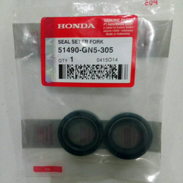 Seal Shock Depan Grand / Seal Shock Supra / Kharisma / Vario / Honda 51490-GN5-305