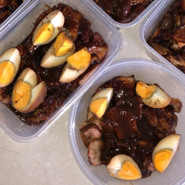 

CARAMELIZED PORK BELLY