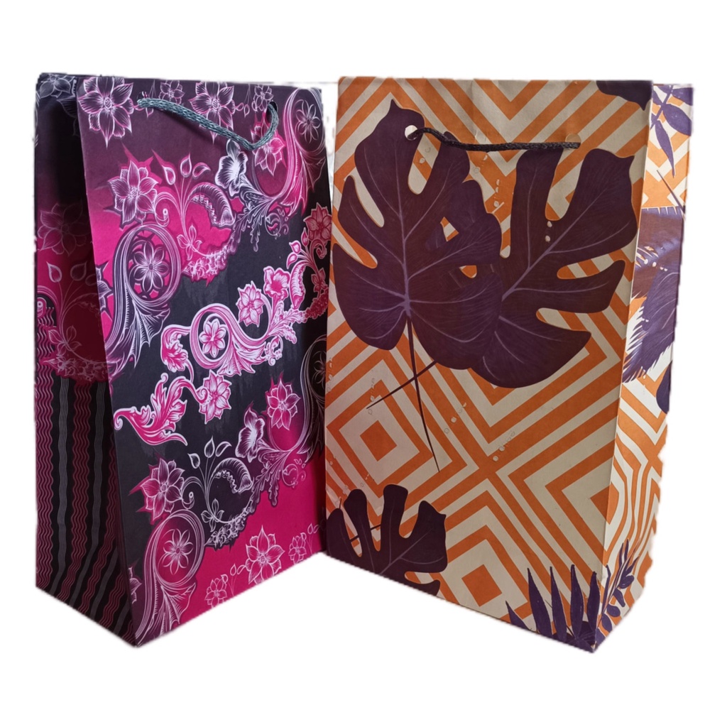 Paperbag Motif Bunga Batik murah Ukuran Hatari 15x8x25 Cocok untuk tempat souvenir, kado, hajatan/tas hajatan tas kertas/tas souvenir