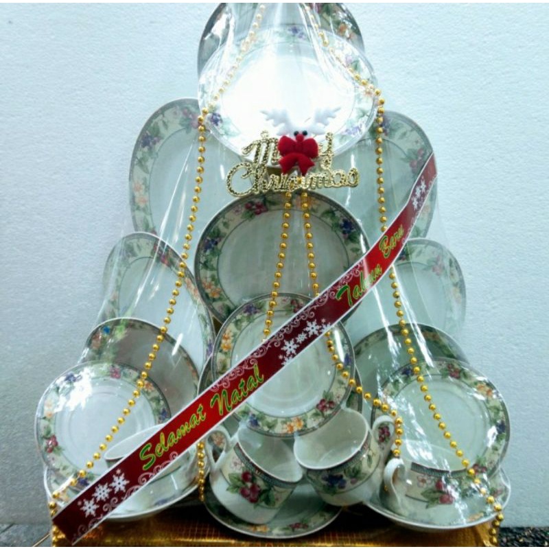 

Parcel Tea Set Natal dan Tahun Baru Parcel Pecah Belah