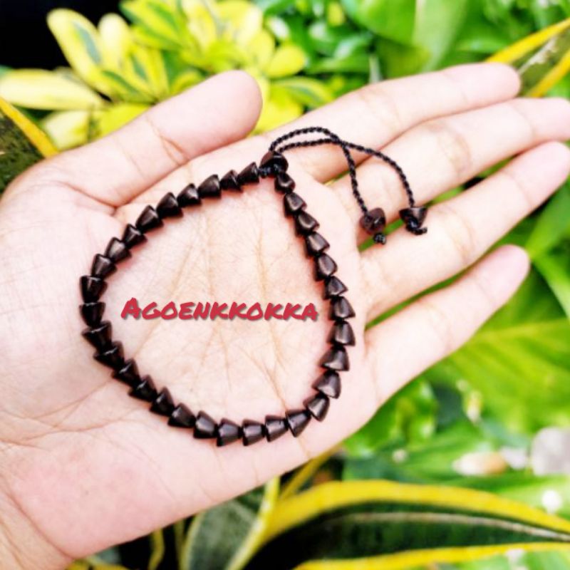 Gelang kerucut 33 hitam kokka kaokah