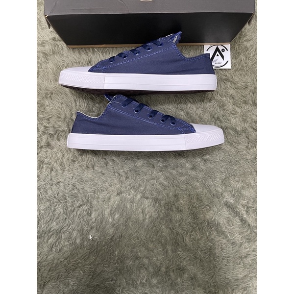 Sepatu  sneaker navi CT 2 plush box