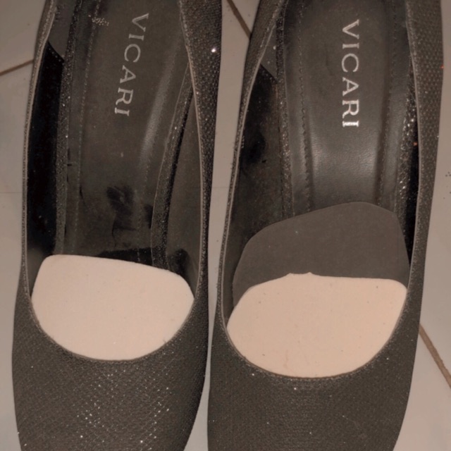 Sepatu Vicari size 38