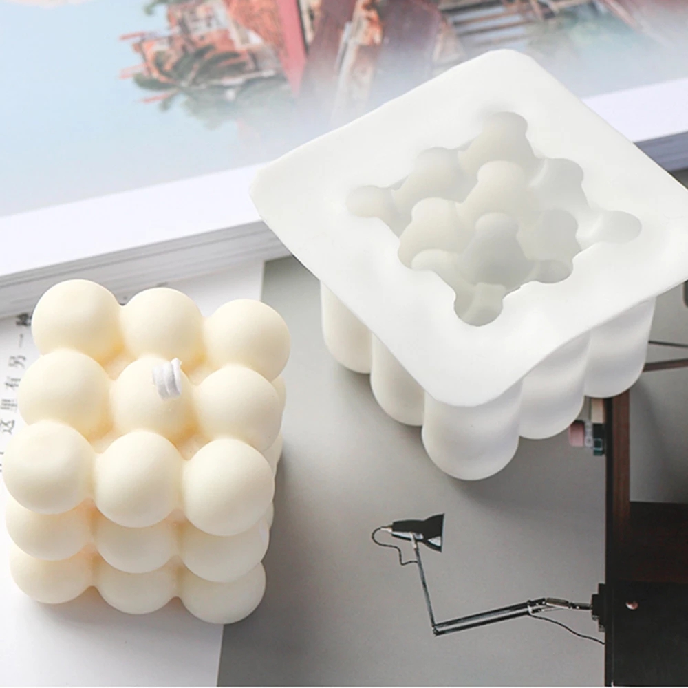 Cetakan Lilin Bentuk Kubus 3d 3 Ukuran Bahan Silikon Anti Lengket Untuk Kue Dessert