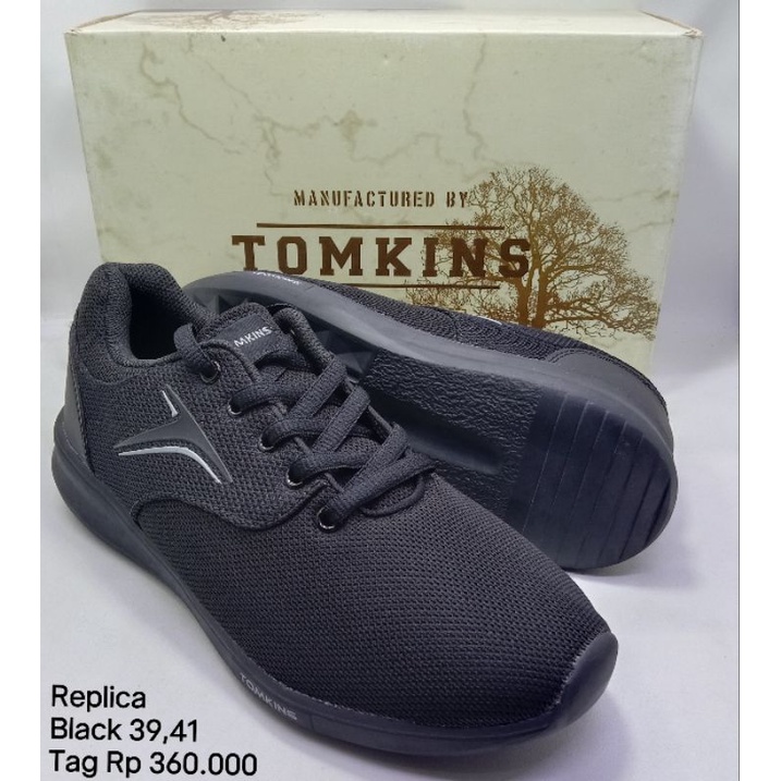 (Size 39,41) REPLICA SEPATU SEKOLAH TOMKINS