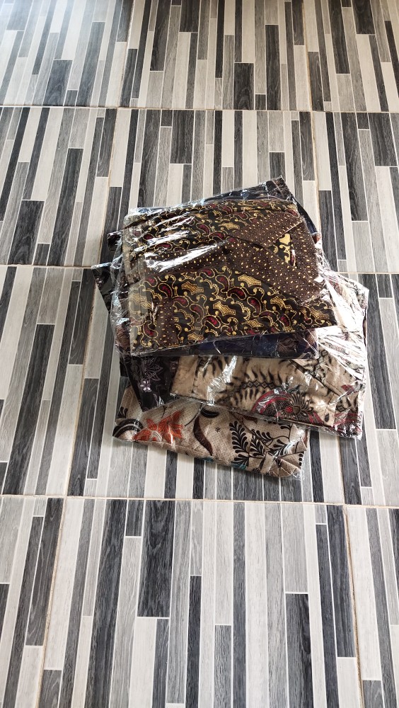 Bswart Batik Hrb026 Kenongo Hem Pendek Padi Pekalongan M L Xl Batik Pria Murah Modern Grosir