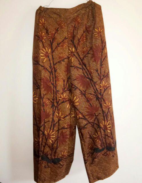 Celana Kulot Katun Jarik  Batik Solo Wanita