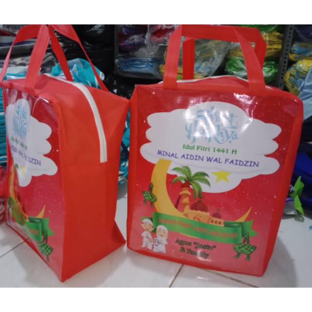 

Tas Parcel lebaran warna merah