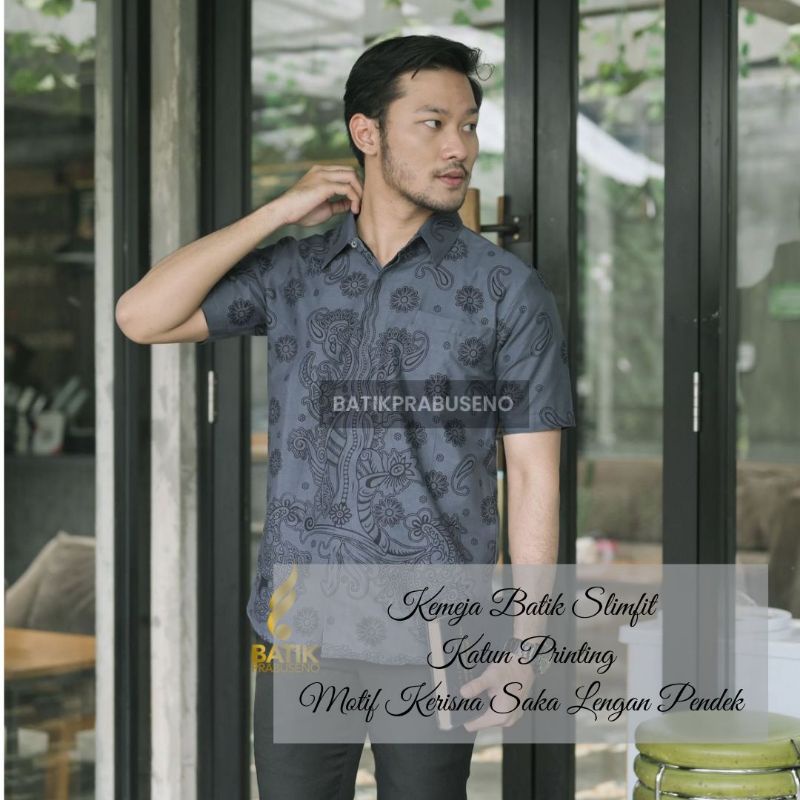Kerisna Saka Batik Pria Slimfit Original Lengan Pendek Prabuseno