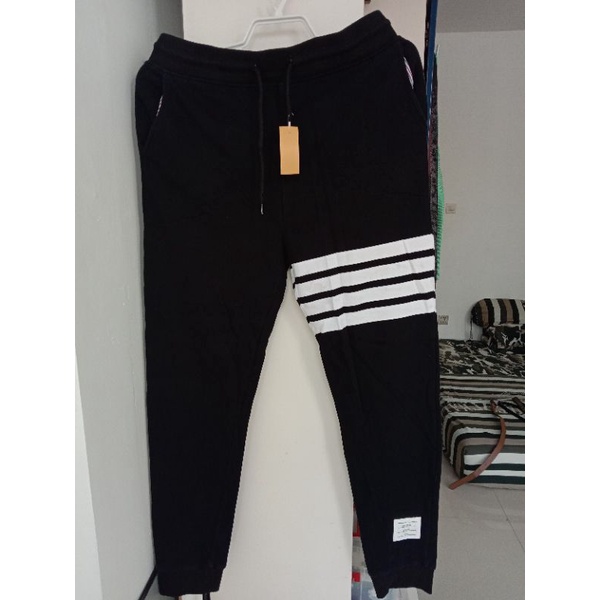 Thom Browne Jogger Sweatpants Hitam