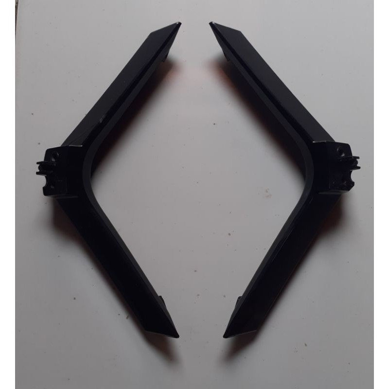 Kaki/ STAND/ Dudukan TV LED POLYTRON PLD 32T7511 / PLD 32D7511 / PLD 32T100 / PLD 32T1500