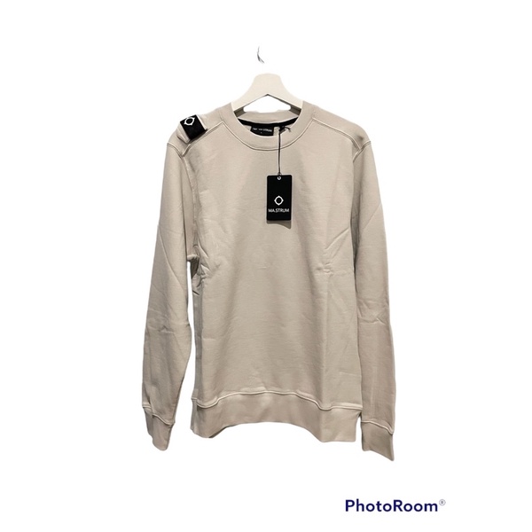 MA.Strum Crewneck