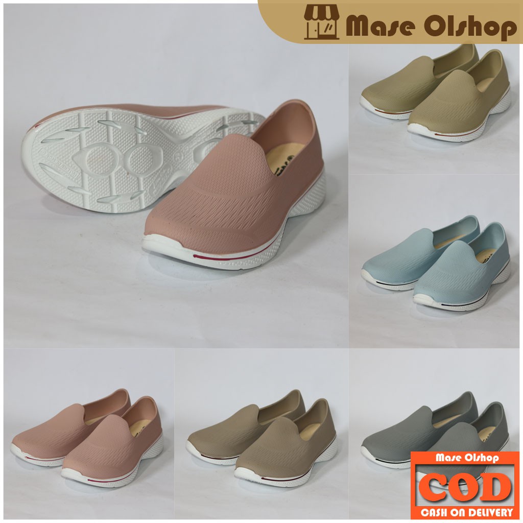 Sepatu Slip On Karet Sepatu Wanita New Era LB10021