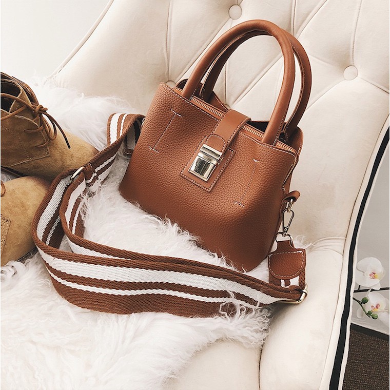 Mores Shop Tas selempang Wanita Kulit PU polos Cally slingbag import Long strap bag adjustable