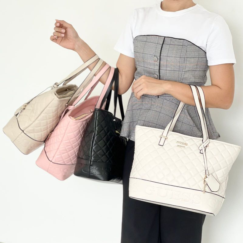 Tote Bag Guess Quilted Original / Totebag Guess / Tas Tote Guess