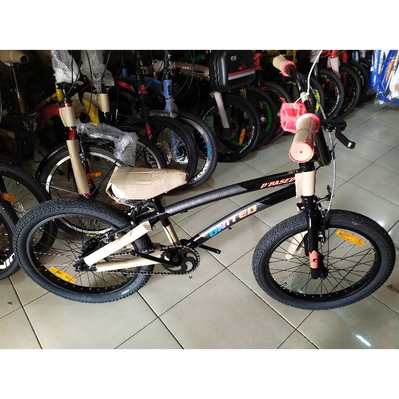 Sepeda BMX Remaja Dewasa United Dbased New Series 2020 20"