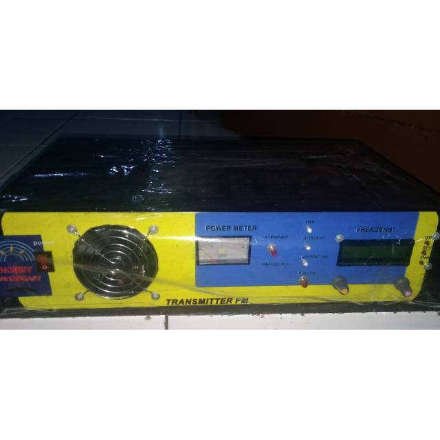 1 UNIT EXCITER PEMANCAR FM TRANSMITTER FM 50 WATT SOLID STATE FULL PROTECTION