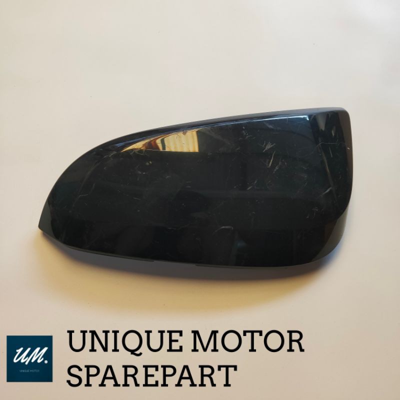 COVER SPION BAHAN INNOVA REBORN FORTUNER VRZ HILUX 2016 - 2020 ORIGINAL