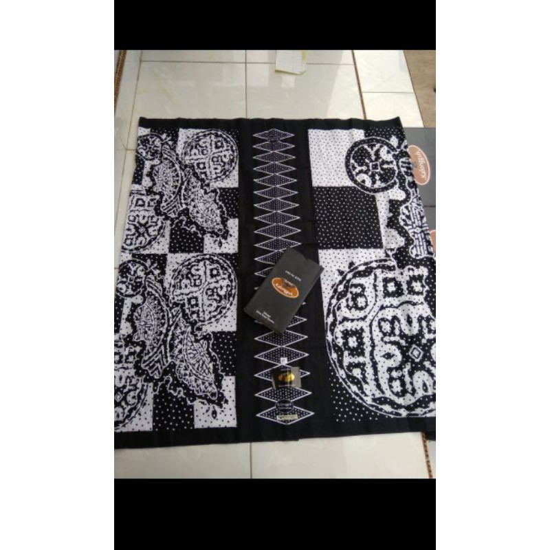 Sarung batik kalongguh sarung batik kudus sarung batik murah sarung kalongguh original sarung murah