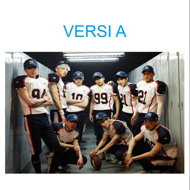 POSTER EXO LOVE ME RIGHT